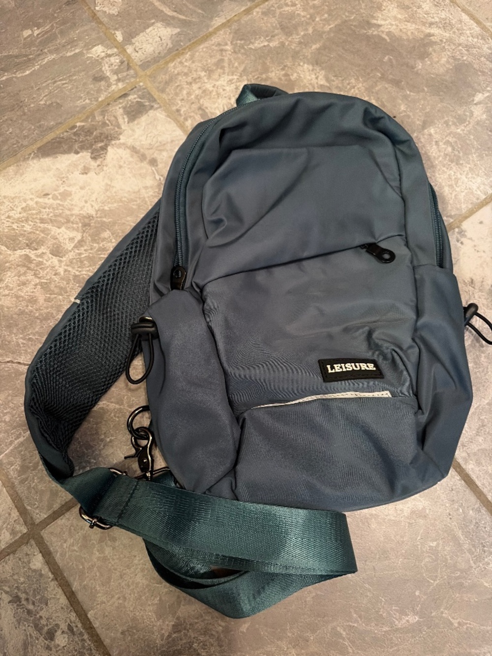Leisure   padded strap sling bag